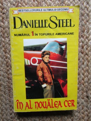 In al noualea cer- Danielle Steele foto