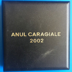 CUTIE PENTRU MEDALIA " ANUL CARAGIALE 2002 "