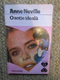 O SOTIE IDEALA-ANNE NEVILLE