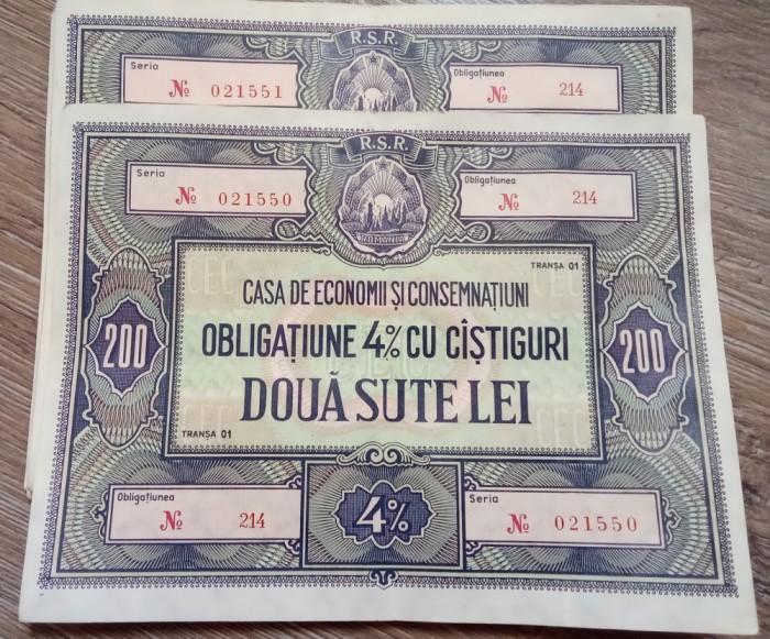 Lot 2 Obligațiuni 200 lei RSR CEC 4% serii consecutive