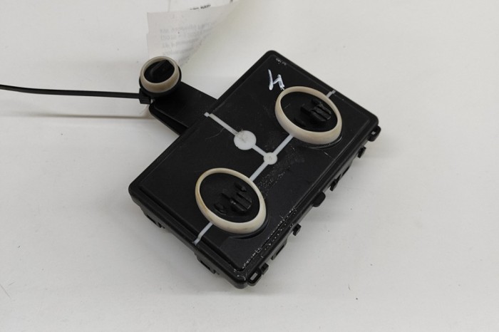 Modul de control ușă dreapta spate AUDI E-TRON Sportback GEA 2023 OEM: 4M0959595N 30464914
