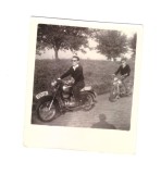 Poza mica barbati pe motociclete, Crisana