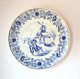 Ceramica DELFT BOCH farfurie de perete decor hibernal patinaj iarna 22 cm, Farfurii