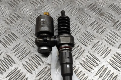 Injector de combustibil LAND ROVER DEFENDER L315 2005 OEM: BEBE2A01001,MSC000030 | 28258915 foto