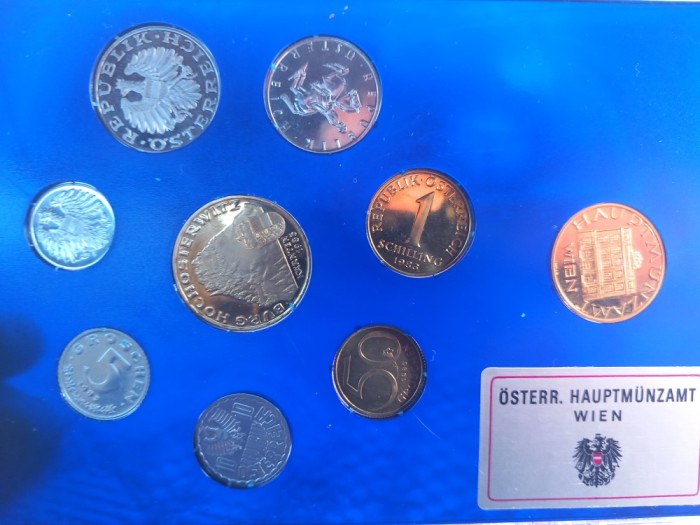 SET 8 MONEDE AUSTRIA + MEDALIE - 1983 - DE LA 2 GROSCHEN LA 20 SCHILLING CASTELUL HOCHOSTERWITZ - MONEDE PROOF