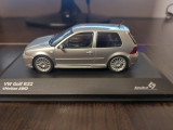 Macheta VOLKSWAGEN GOLF 4 R32 4MOTION AWD 2003 - Solido, 1/43, noua.