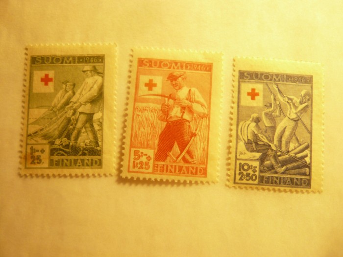 Serie mica Finlanda 1946 Crucea Rosie , muna , 3 valori (din 4v)