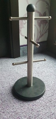 Suport din metal pentru cani. Suporta 6 cani! Inaltime 33 cm foto
