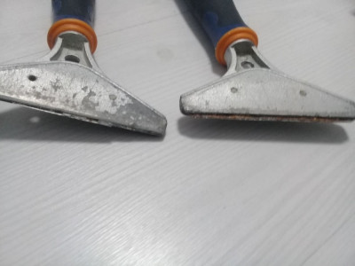 Rascheta/Razuitor/Racleta masiva dura luminiu cu lama metalica cu maner profi foto