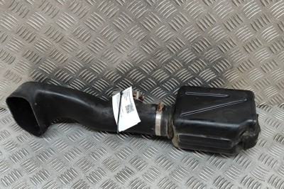 Tub de admisie aer TOYOTA HIACE IV Minibus / passenger _H1_, _H2_ 2001 OEM: 52830-26040,52812-26070 28443950 foto