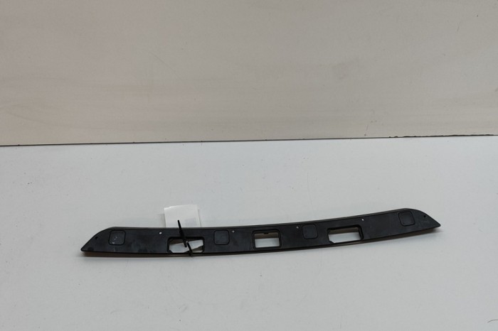 Ornament suport iluminare număr JAGUAR F-TYPE Coupe X152 2018 OEM: EX53-40406-BD 31358828