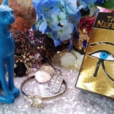 Tarotul de aur al reginei Nefertari-carti de tarot de lux(aurii complet)-SIGILAT