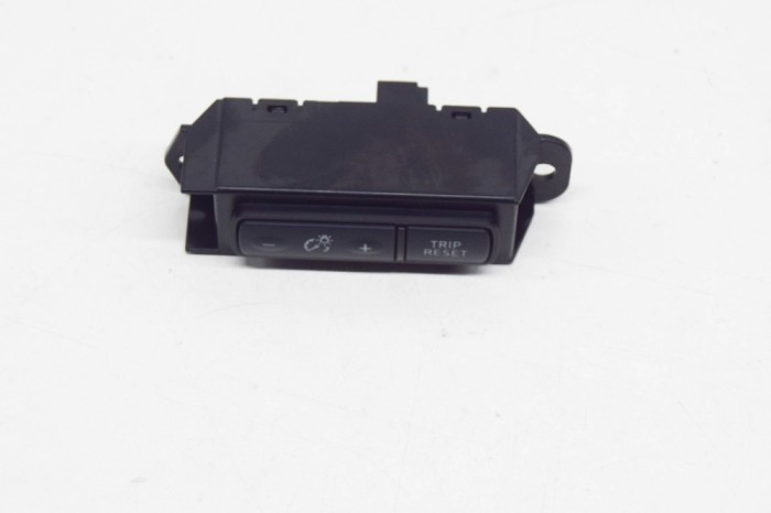 Comutator NISSAN LEAF ZE1 2020 OEM: 90815C 12192528