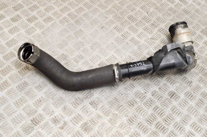 Furtun intercooler dreapta RENAULT MASTER III Furgon FV 2020 OEM: 1265831S01,144603730R 17191754