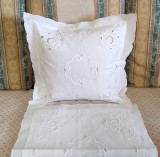 Set 2 Fete de pernuta, Vintage din bumbac cu broderie cu panglici si bride, bordura valurita