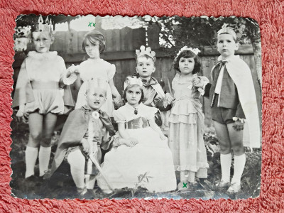 Fotografie, copii de la gradinita 196 din Petrosani, perioada comunista foto