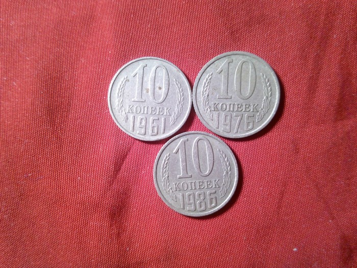 3 Monede URSS 10 kopeici : 1961, 1975 ,1986 cal. f.buna