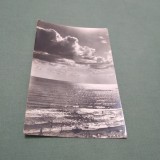 Cumpara ieftin CARTE POSTALA -VASILE ROAITA -PE PLAJA CIRCULATA