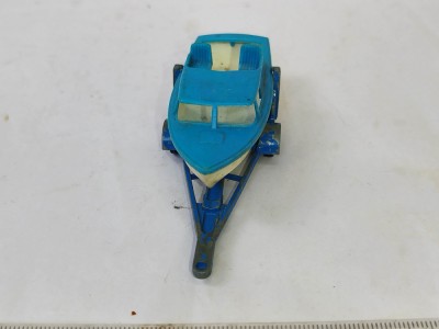bnk jc Matchbox 9d Boat and Trailer foto