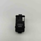 Buton geam ușă dreapta spate TOYOTA LAND CRUISER _J15_ 2019 OEM: 84810-30220 | 30336083