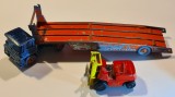 Lot 2 machete Lesney Matchbox: Guy Warrior Car Transporter (major pack no 8), fabricata intre 1958 - 1964 + Fork Lift Truck (no 15), 1972 England, 1:76