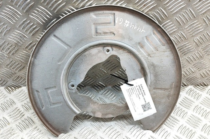 Protecție disc de fr&acirc;nă dreapta spate TESLA MODEL 3 2022 OEM: 1044666-00-C 25388188
