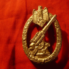 Insigna Militara Germana ww2 - Copie din metal - pt Antiaeriana , h= 6cm