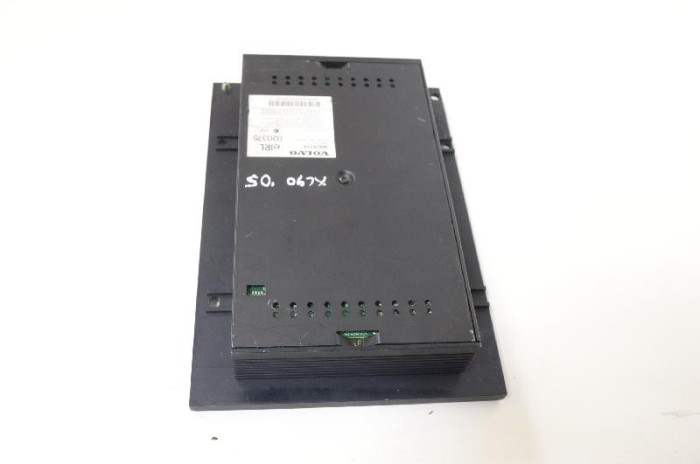 Amplificator de sunet VOLVO XC90 I 2005 OEM: 30679174 2883763