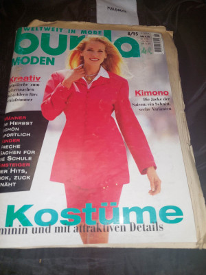 Revista de moda BURDA-originala-luna 8/1995,de colectie,in Germana,supli.Romana foto
