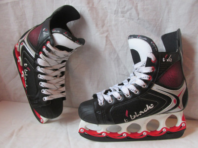 Patine gheata/hockey T Blade T X12,marime 41(26.5 cm) foto