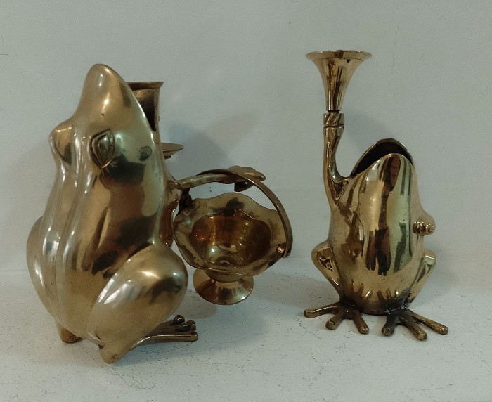Set sfeșnice din bronz model broscuțe ,piese deosebite