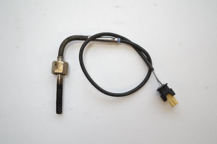 Senzor de temperatură MERCEDES-BENZ SPRINTER 3-t Furgon 906 2014 OEM: A0071537528,1415880700159 2010693