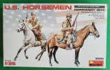 Kit U.S. HORSEMEN NORMANDY 1944 Firma MINI ART Cod 35151 Scara 1/35 DIORAMA MACHETA FIGURINE ASAMBLARE HOBBY WWII SOLDAȚI GERMANI AMERICANI RUȘI, 1:32