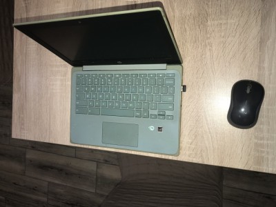 Hp Chrome Book Green foto