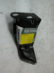 Suport aripa stanga fata Renault Megane 2 An 2002 2003 2004 2005 2006 2007 2008 2009 cod 7782160763 foto