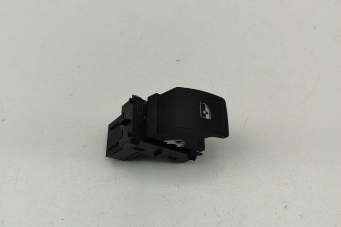 Buton geam ușă st&acirc;nga spate SKODA KAROQ NU7 2024 OEM: 5G0959855K | 31847916