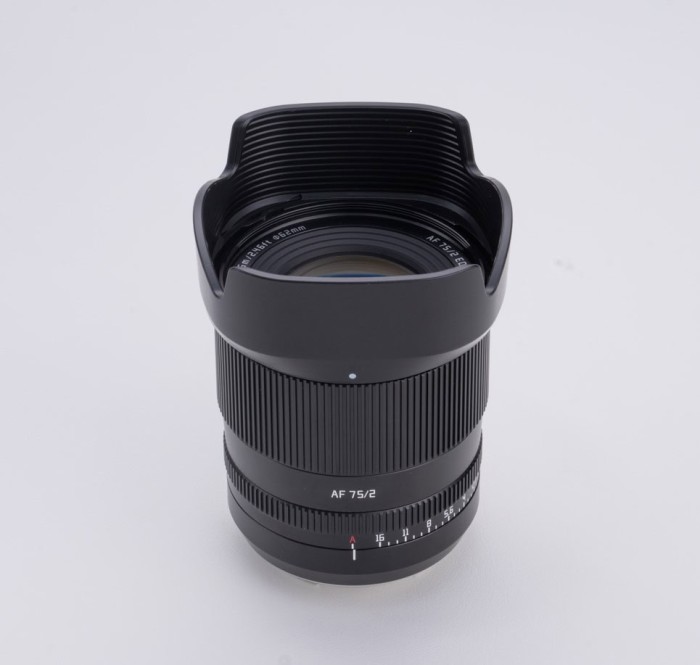 Obiectiv Autofocus TTArtisan 75mm F2 Full Frame STM