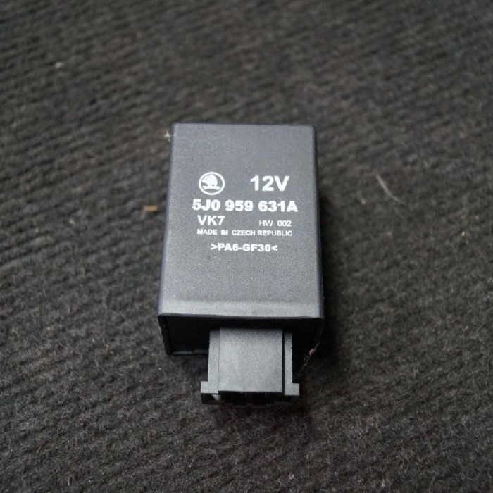 Alt modul de control SKODA FABIA II Combi 545 2009 OEM: 5J0959631A 1966332