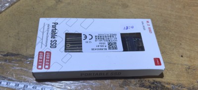 Portable M.2 SSD Rack #A8202 foto