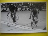 HOPCT 542 V - FOTOGRAFIE VECHE-D= 18/13 CM-SFERTURI DE FINALA -CICLISM-SPORT-1947-FOTO AGENTIA ASSOCIATEDPRESS PHOTOS 1947