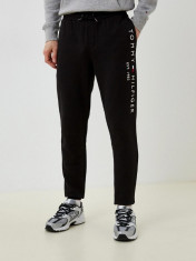 Pantaloni sport barbati Basic Branded cu logo brodat si croiala Regular Fit, negru L, Negru, L INTL, L (Z200: SIZE(3XSL &amp;rarr; 5XL)) foto