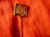 Insigna veche - Informatica ,Tehnica ,metal si email , h=1.9cm , ac relipit