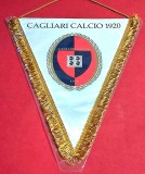 Fanion fotbal - CAGLIARI CALCIO 1920 (Italia) - folie de protectie si dimensiuni mari 37x27 cm