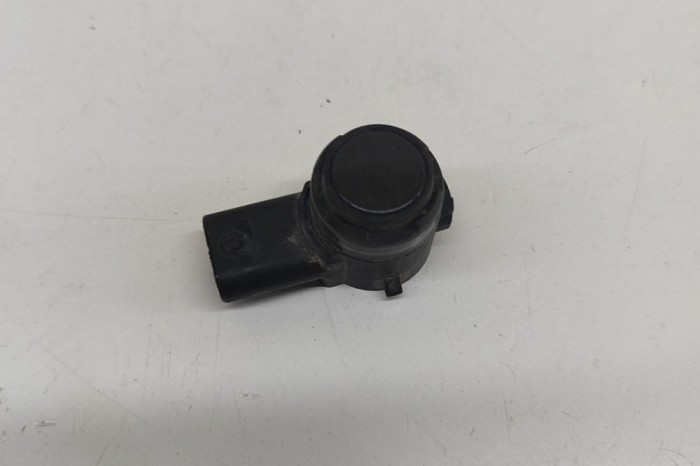 Senzor de parcare spate VW PASSAT Variant B8 3G5 2018 OEM: 5Q0919275B | 30249856
