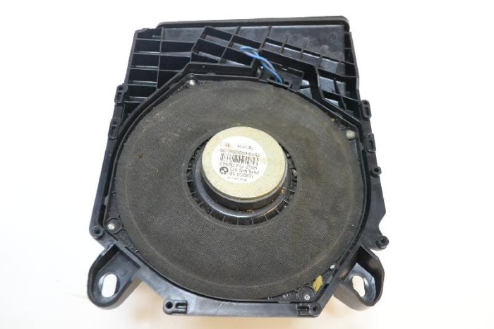 Difuzor ușă dreapta față BMW 3 E90 2007 OEM: 65136925330 | 2662072