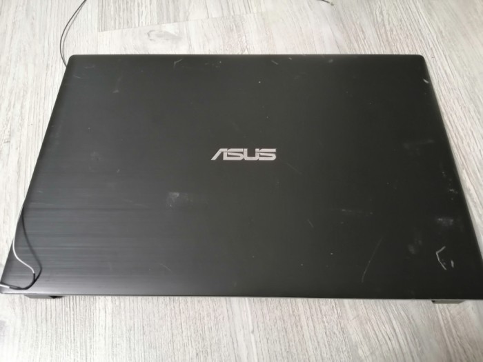 Capac display Asus P552- P552LA-- A178