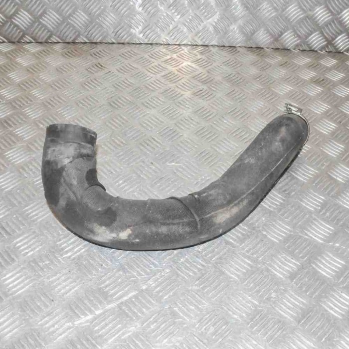 Furtun intercooler dreapta AUDI A4 Avant 8K5, B8 2014 OEM: 8K0145738AH