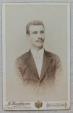 Portret tanar barbat// CDV M. Wandelmann Berlad, Barlad