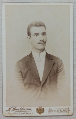 Portret tanar barbat// CDV M. Wandelmann Berlad, Barlad foto