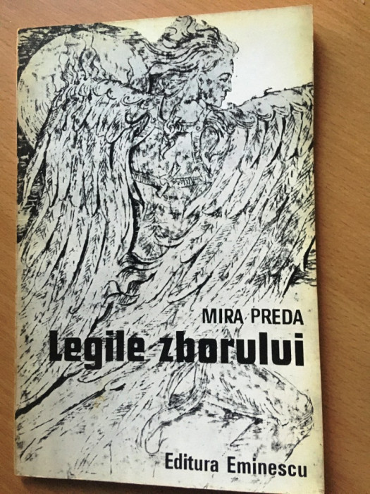 Legile zborului-Mira Preda